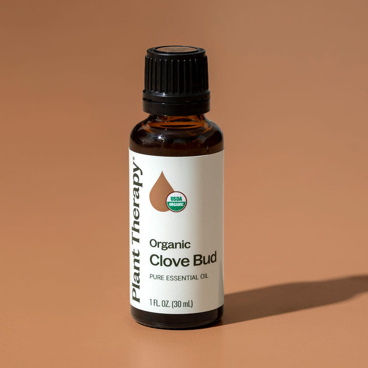 Organic Clove Bud Essential Oil