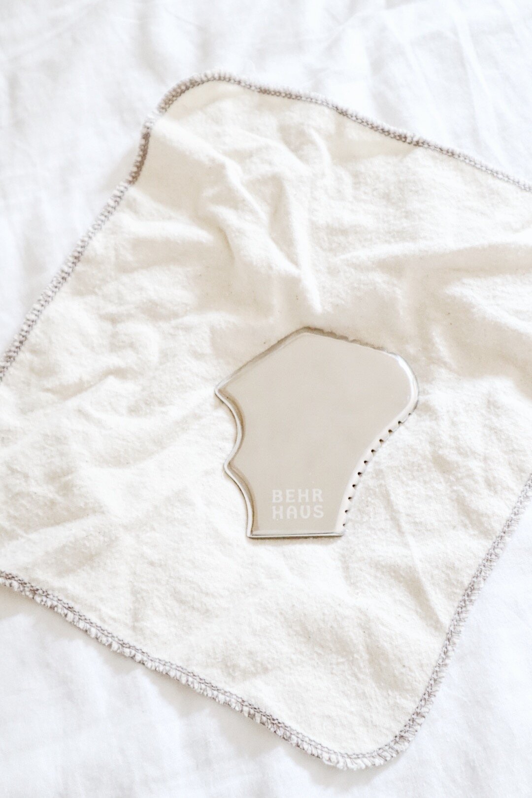 Gua Sha Sculpting Tool