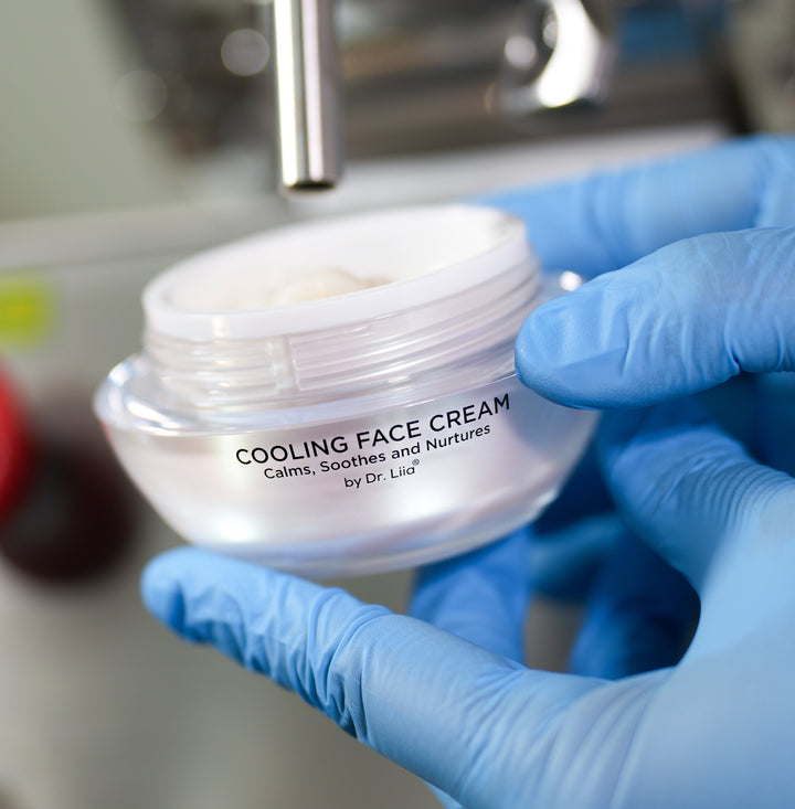 Glow Boosting Cool Elixir for Luminous and Hydrated Skin