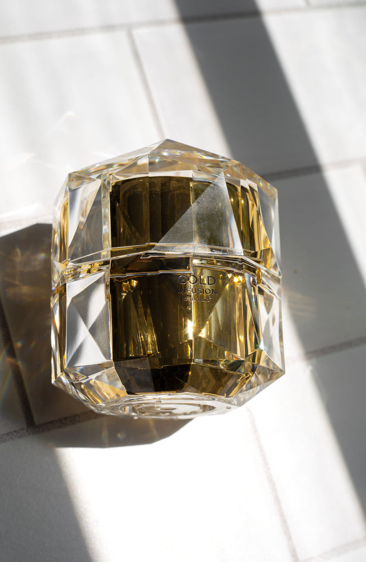 Gold Peptide Moisturizer with Niacinamide and Ceramide