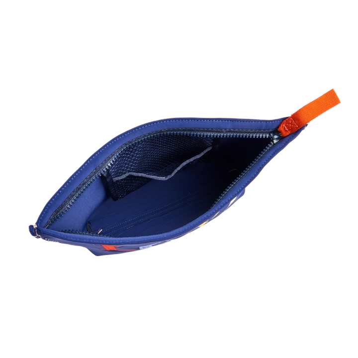 DARK NAVY LOVE EMBROIDERY  - SKIPPER POUCH