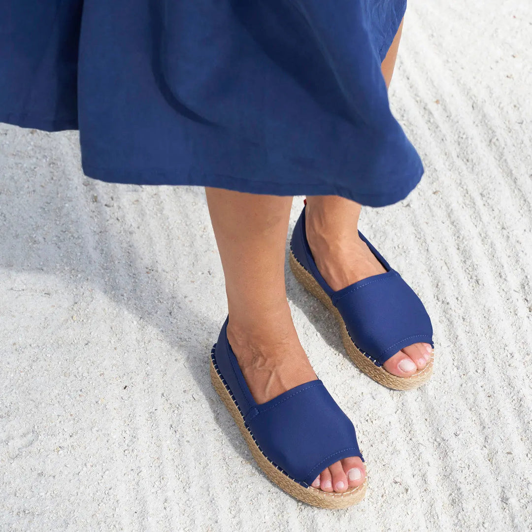 Mariner Coastal Platform Dark Navy