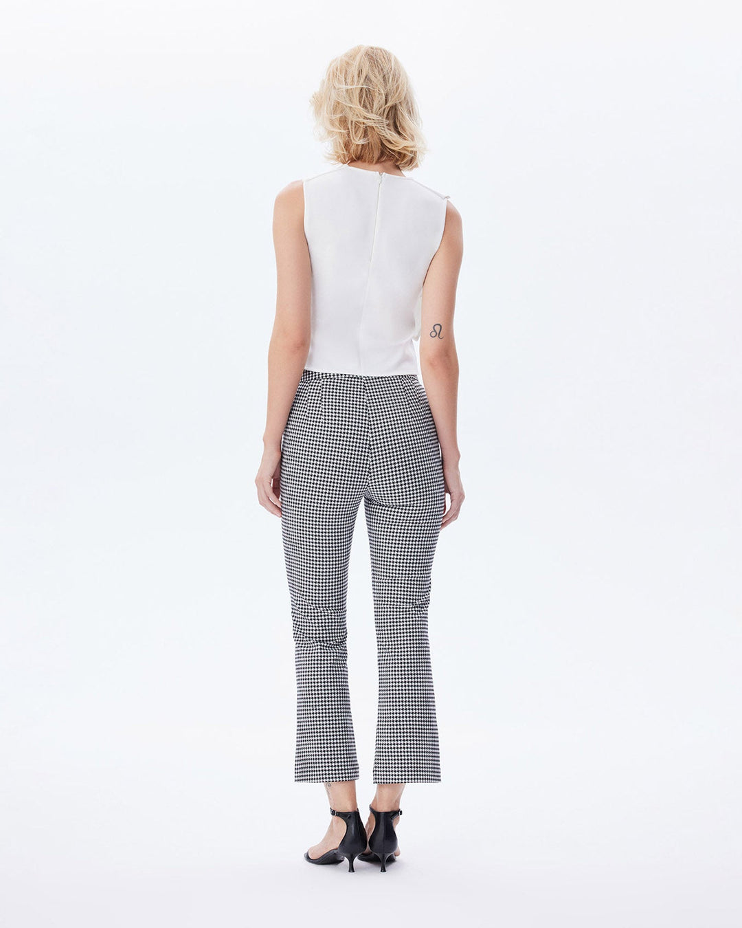 Atlas Bow Scuba Top