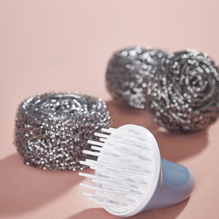 Cute Shark-Fin Pan Scrubber