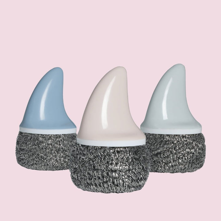 Cute Shark-Fin Pan Scrubber