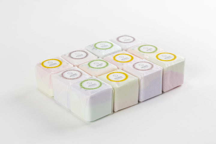 Natural Bath Bombs and Shower Steamers Gift Set - for anyone that like to Bath and Shower