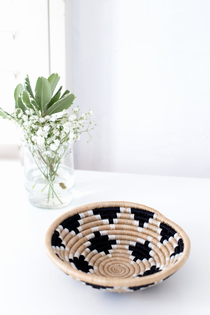 Akaneri Woven Bowls