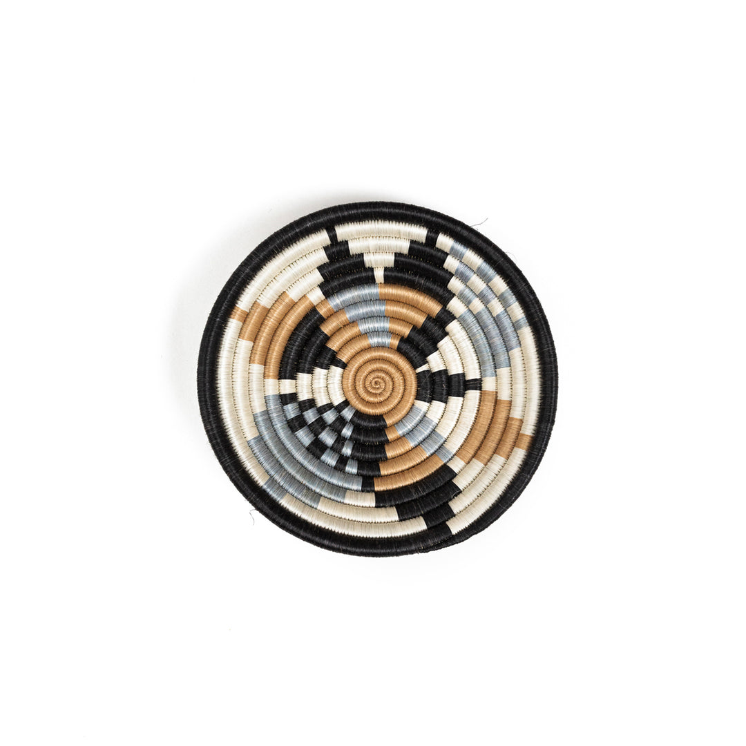 Boutique Diversiform Gray Woven Bowls