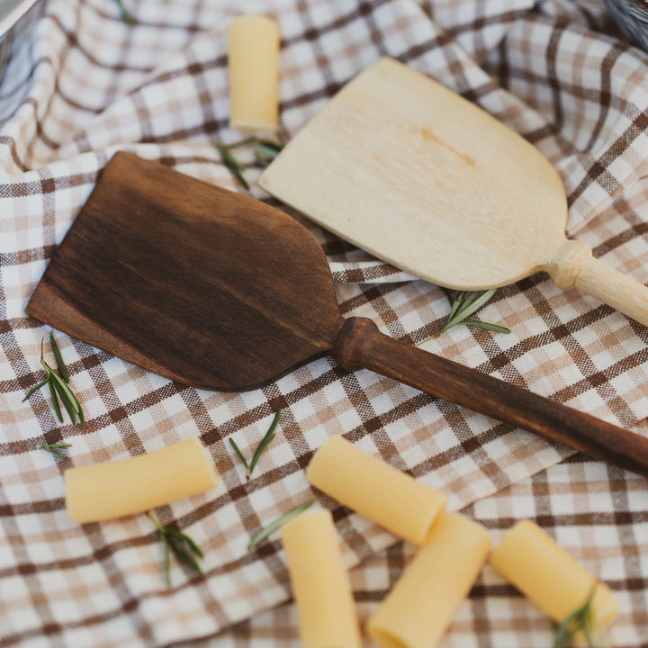 Hand Carved Wooden Spoon - Kenzie Blunt End