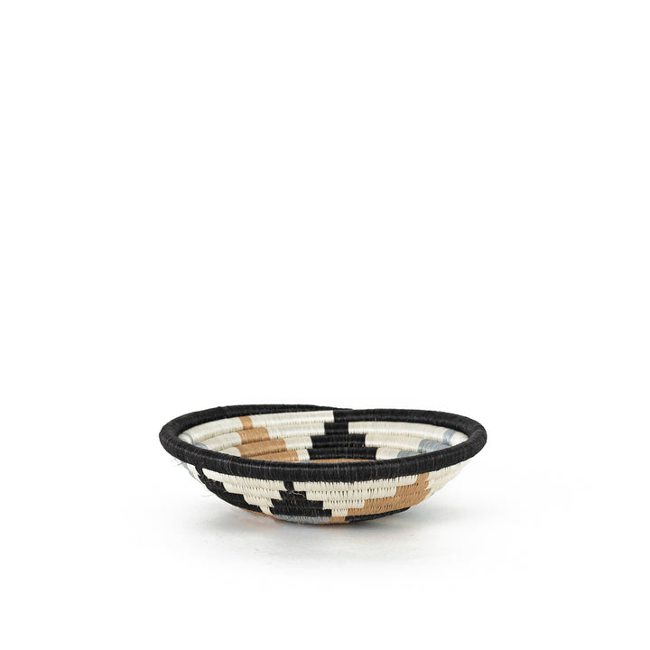 Boutique Diversiform Gray Woven Bowls