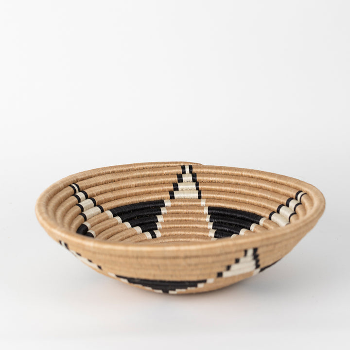 Boutique Vertex Woven Bowls