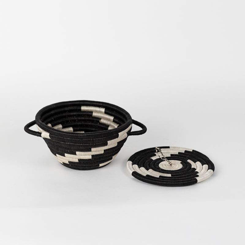 Woven Pot with Lid - Medium